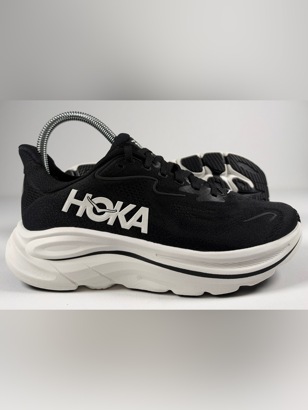 Women’s HOKA Clifton 10 Black And White Running Shoes Size 6B